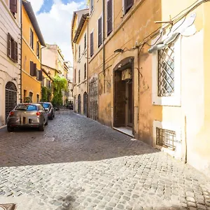 https://the-magic-hole.it-romehotels.com